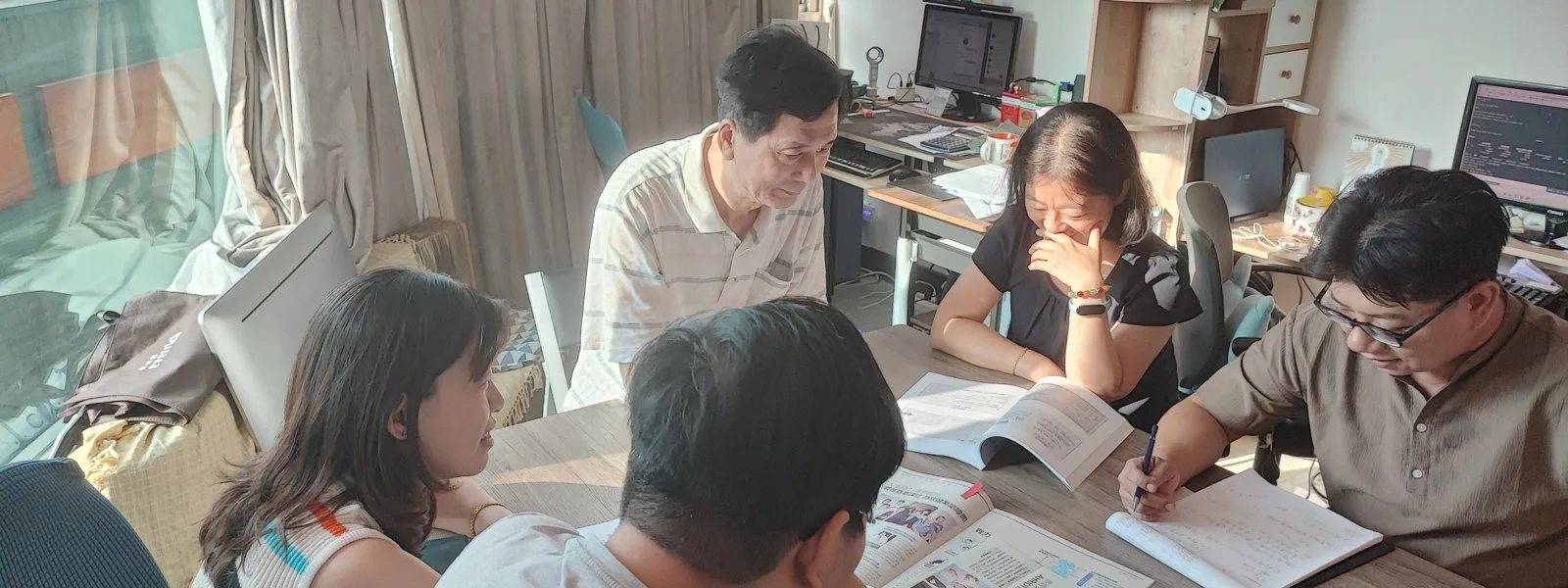 學會幹部與講師召開課程規劃會議（2023 年 7 月）